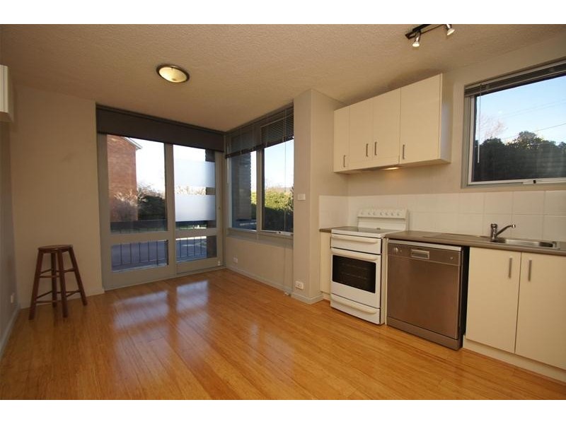 1A/111 Knox Street, Watson ACT 2602