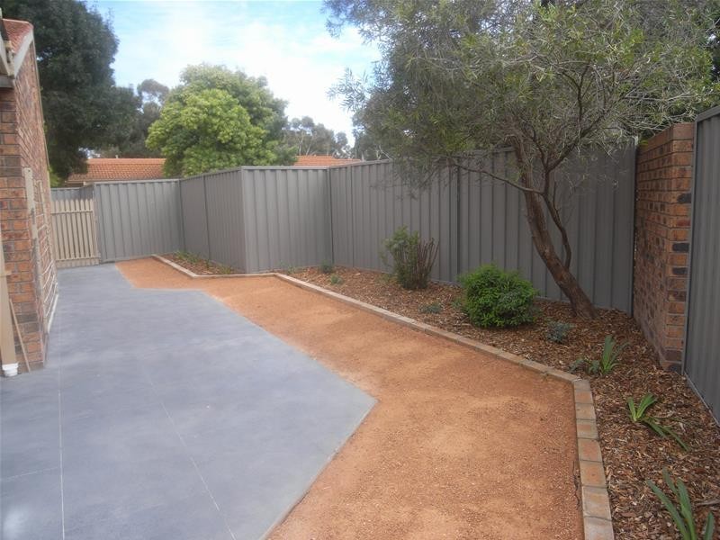 16/6 Blackett Crescent, Greenway ACT 2900