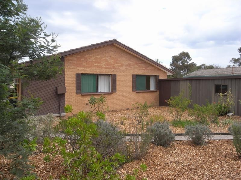 4 Kingham Place, Charnwood ACT 2615