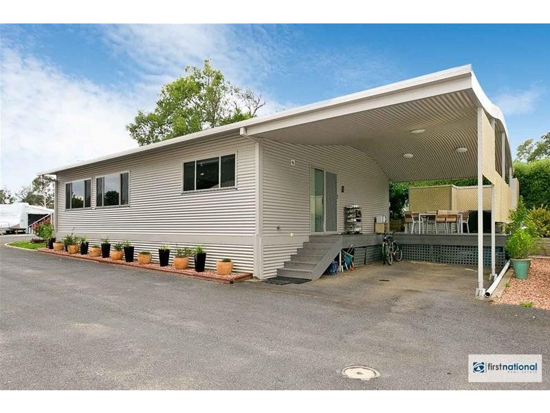 30/6th Avenue Southside Village 250 Canberra Avenue, Symonston ACT 2609