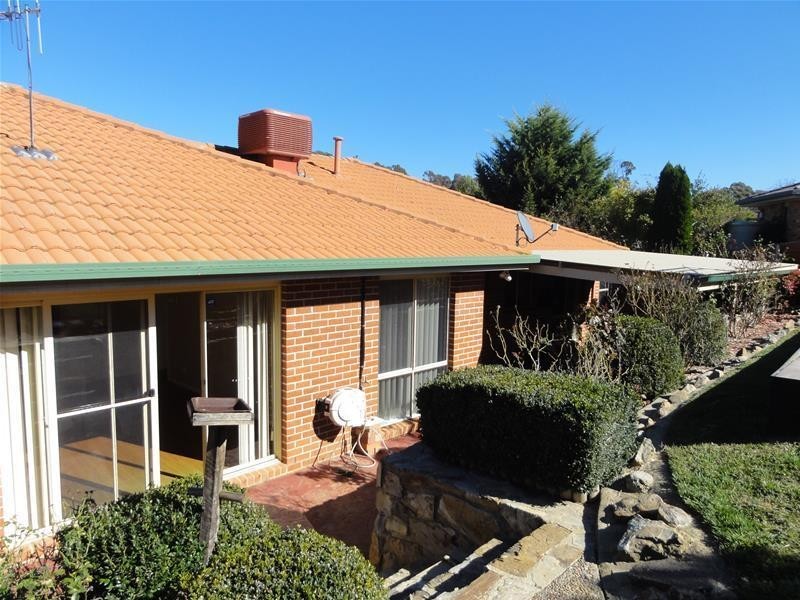 10 Burrumarra Avenue, Ngunnawal ACT 2913