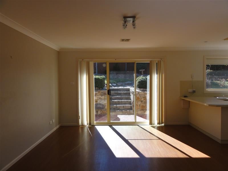 10 Burrumarra Avenue, Ngunnawal ACT 2913