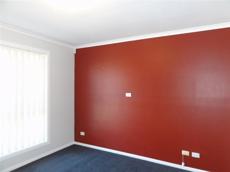 10 Burrumarra Avenue, Ngunnawal ACT 2913