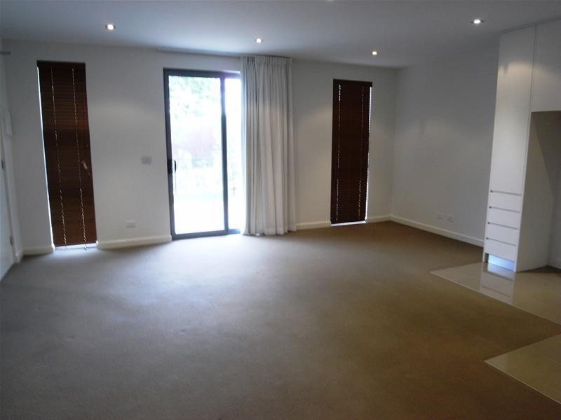 6/139-143 Blamey Crescent, Campbell ACT 2612