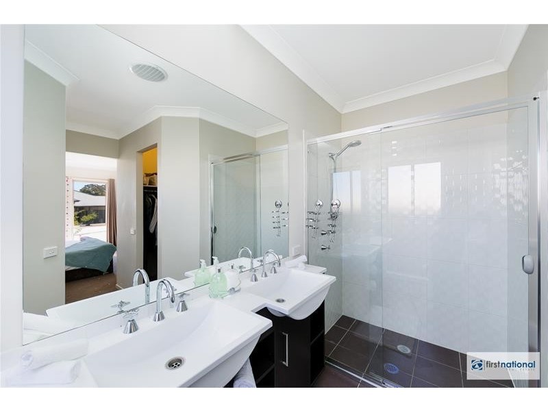 17 Renfree Street, Casey ACT 2913