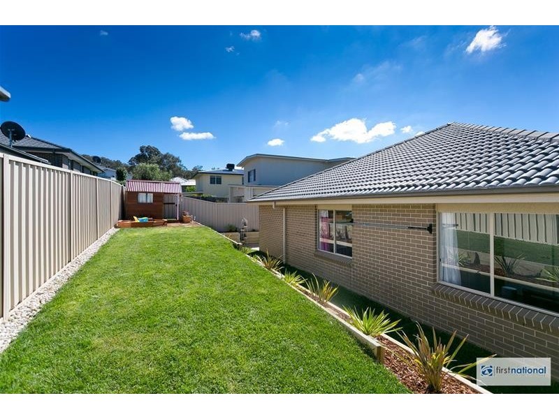 17 Renfree Street, Casey ACT 2913