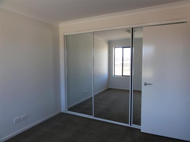 177 Macfarlane Burnet Avenue, Macgregor ACT 2615