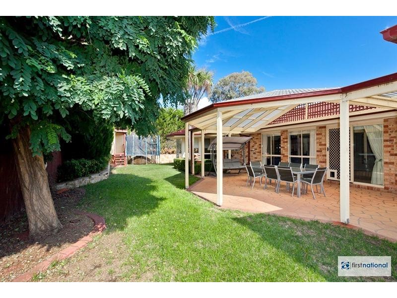 12 Darmody Place, Jerrabomberra NSW 2619