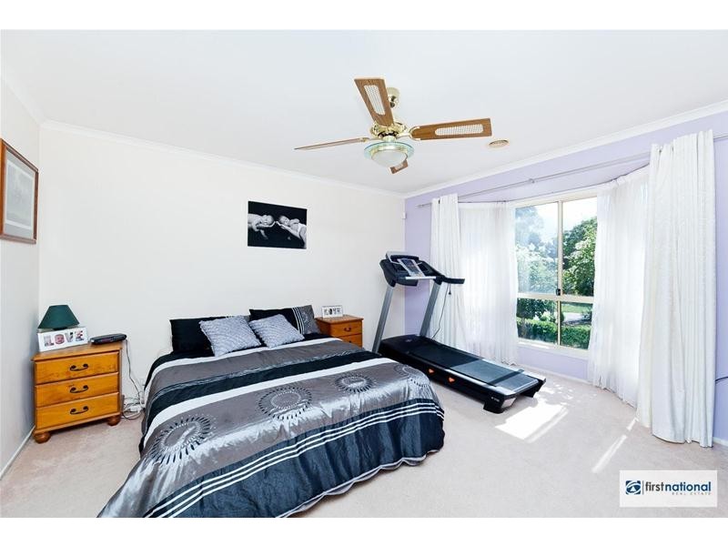 12 Darmody Place, Jerrabomberra NSW 2619