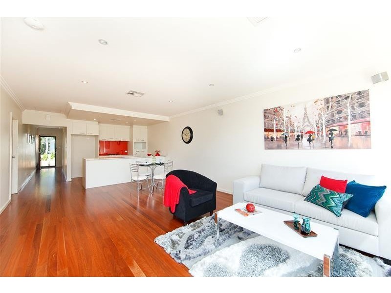 7/31 Tallara Parkway, Narrabundah ACT 2604