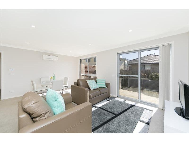 3B Deeble  Street, Forde ACT 2914