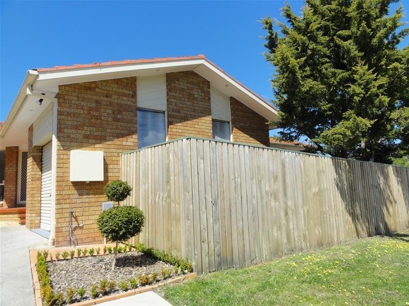 5 Samuels Crescent, Ngunnawal ACT 2913