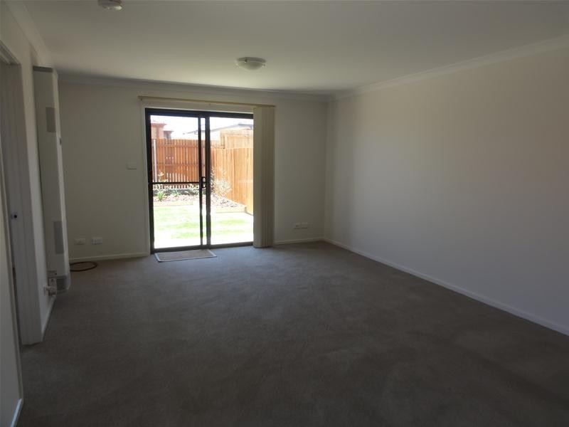 177 MacFarlane Burnet Avenue, Macgregor ACT 2615