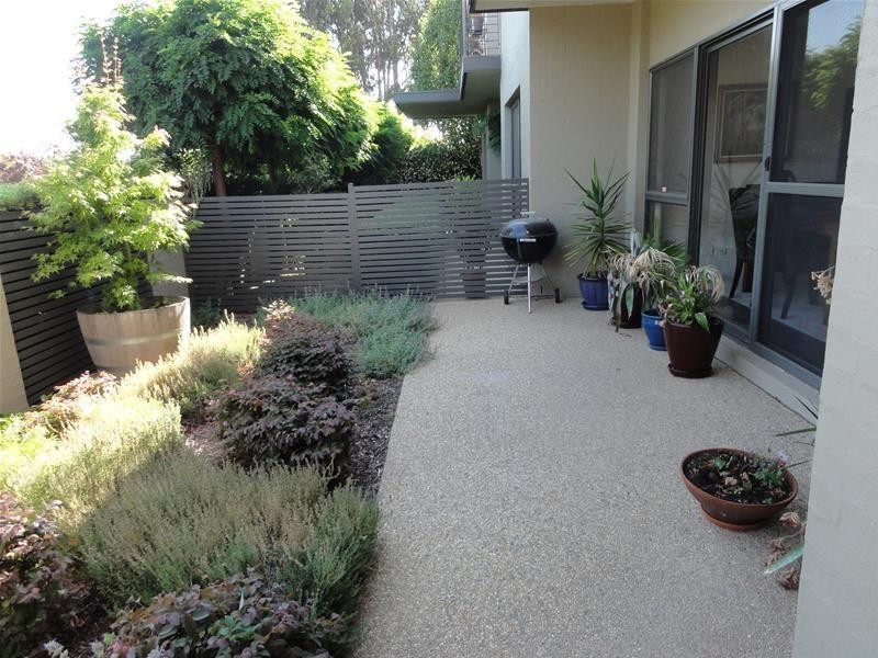 25 Keira Street, Narrabundah ACT 2604