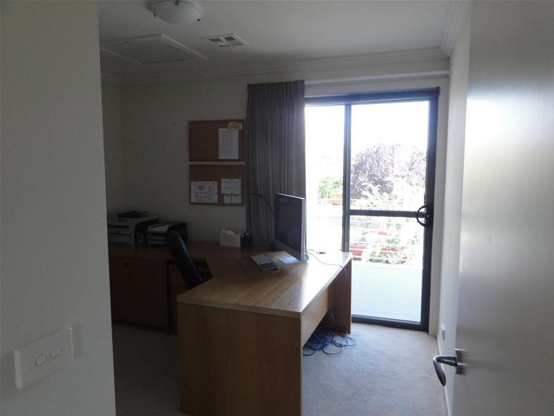 25 Keira Street, Narrabundah ACT 2604