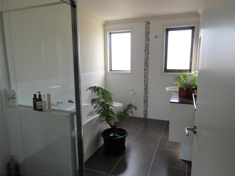 25 Keira Street, Narrabundah ACT 2604