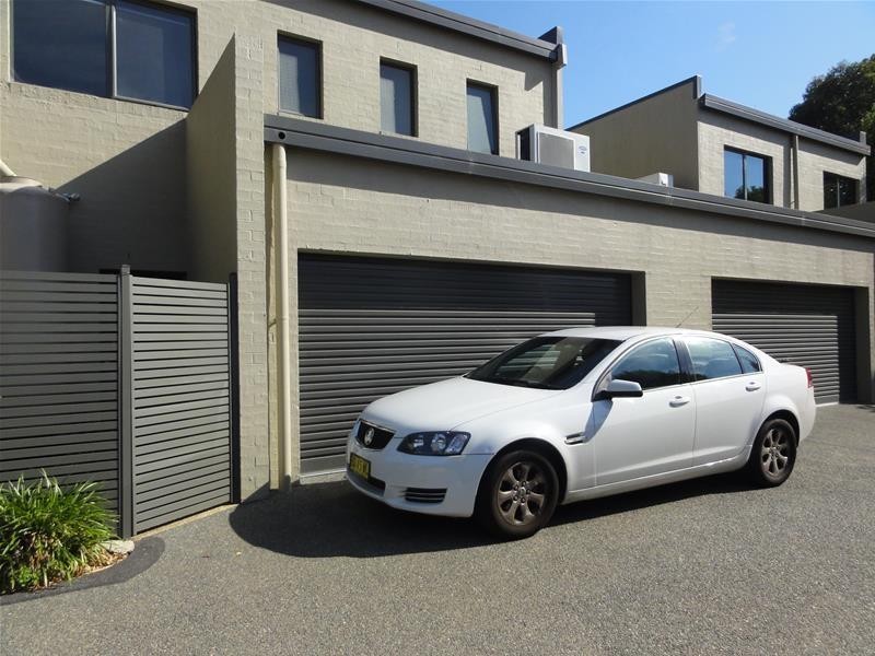 25 Keira Street, Narrabundah ACT 2604