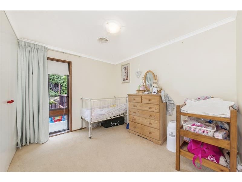 6 North Place, Charnwood ACT 2615