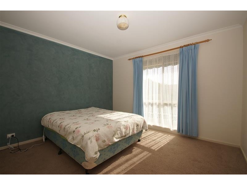 11 Zamia Place, Palmerston ACT 2913