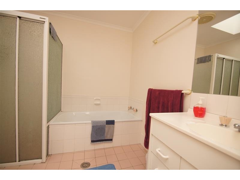 11 Zamia Place, Palmerston ACT 2913