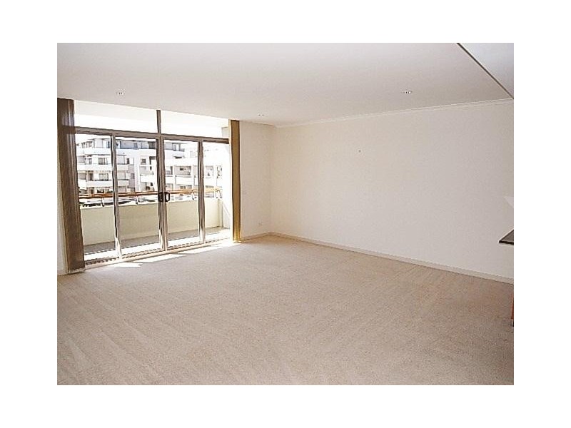 28/12 National Circuit, Barton ACT 2600