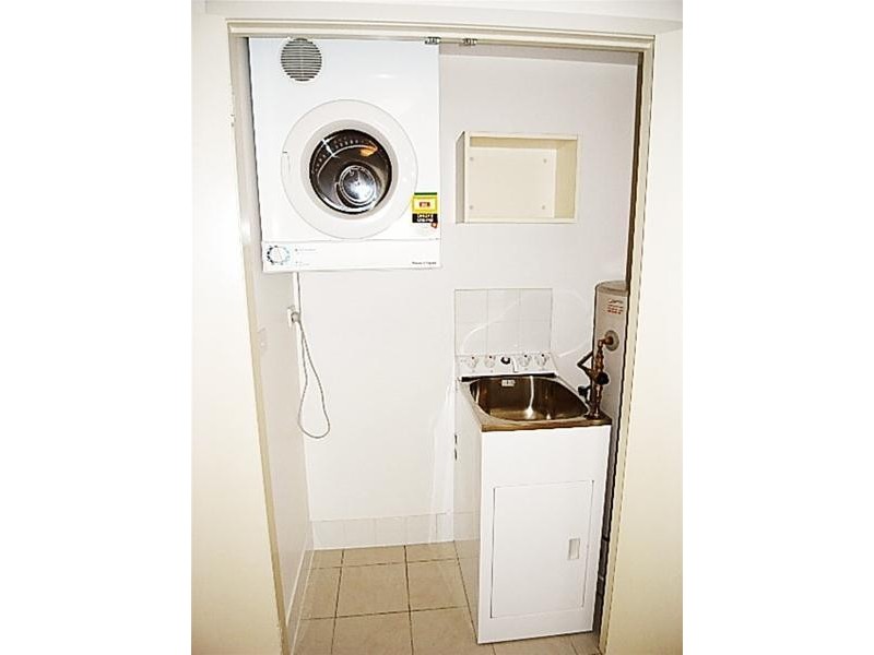 28/12 National Circuit, Barton ACT 2600