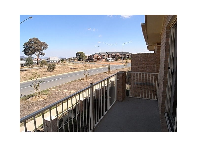 347 Anthony Rolfe Avenue, Gungahlin ACT 2912