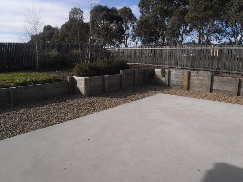 4 Keaney Street, Macgregor ACT 2615