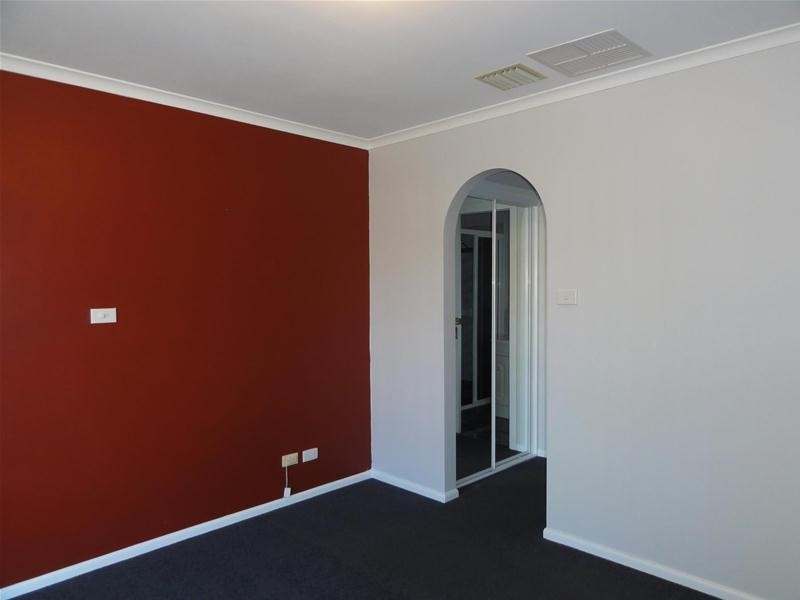 10 Burramarra Avenue, Ngunnawal ACT 2913