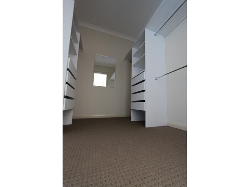 20 Don Bell Street, Bonner ACT 2914