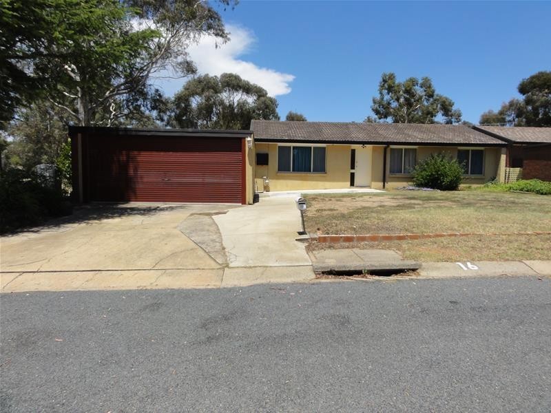 16 Skertchly Place, Florey ACT 2615