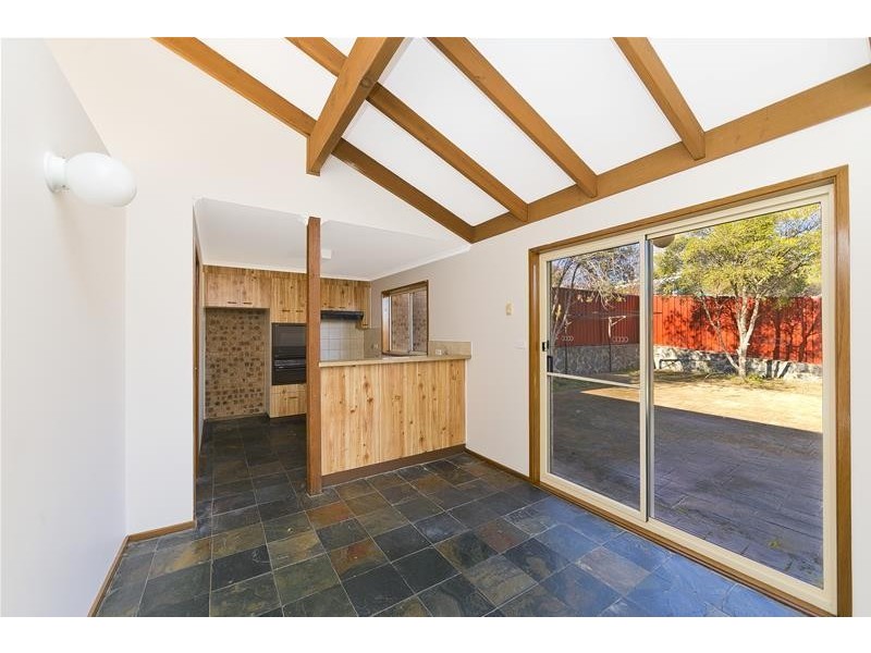 2/28 Ringrose Crescent, Isaacs ACT 2607