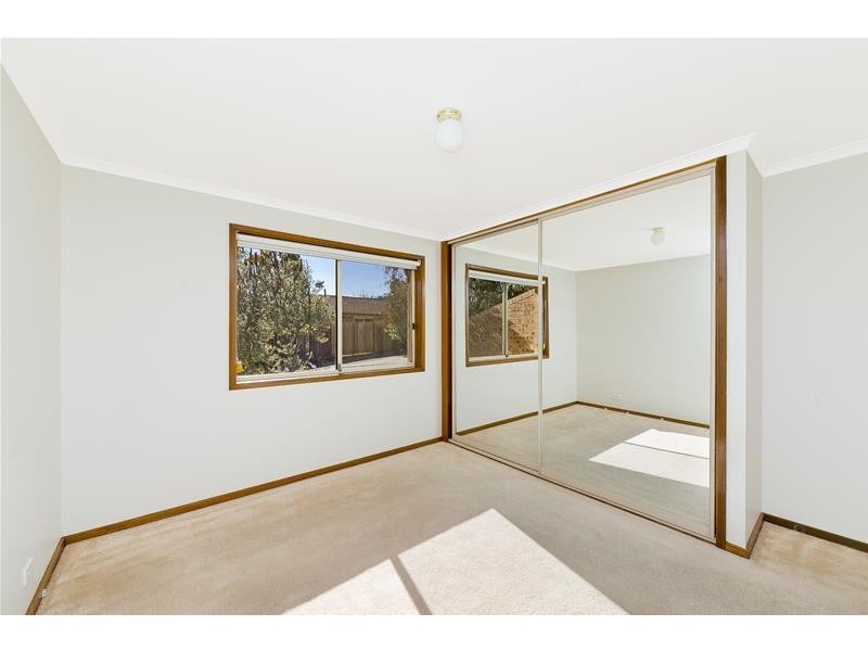 2/28 Ringrose Crescent, Isaacs ACT 2607