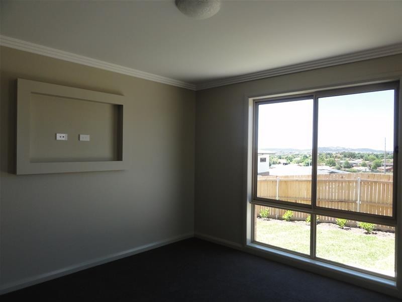 49 Keewong Street, Crace ACT 2911