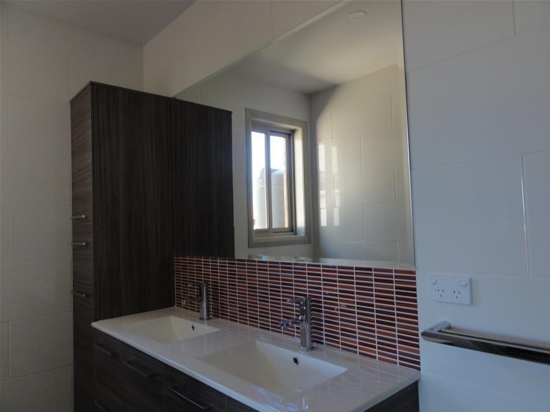 49 Keewong Street, Crace ACT 2911