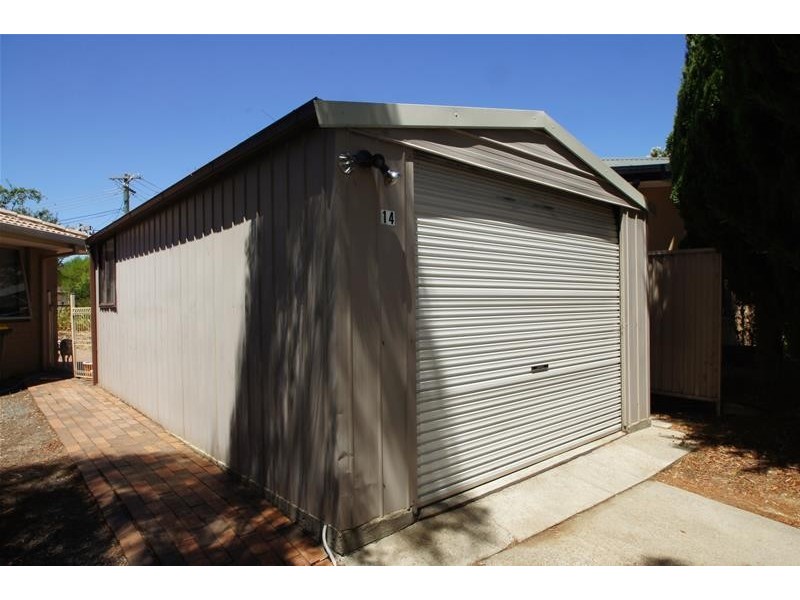 14 Smalley Circuit, Giralang ACT 2617