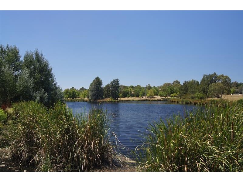 14 Smalley Circuit, Giralang ACT 2617