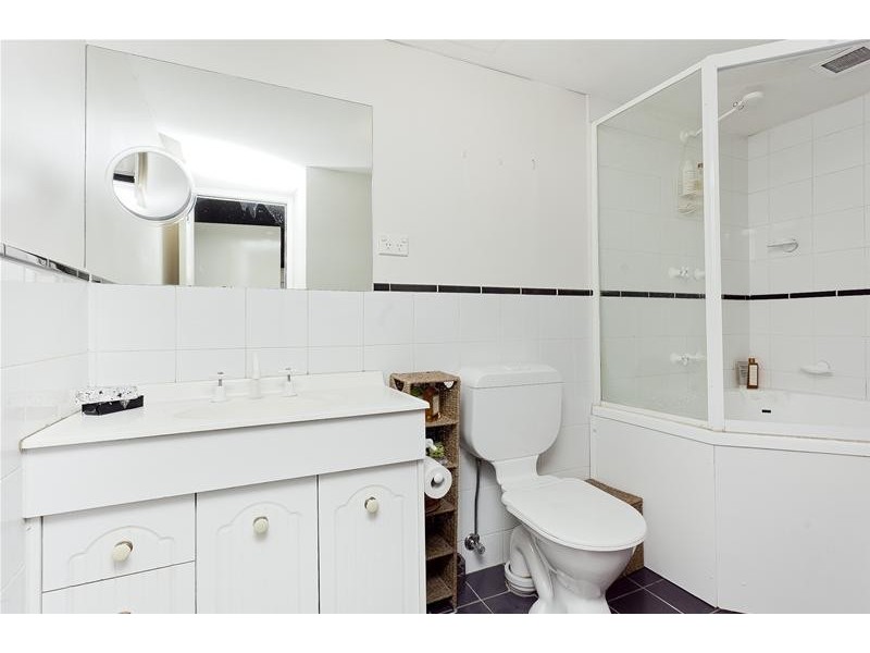 1/14 Boolee Street, Reid ACT 2612