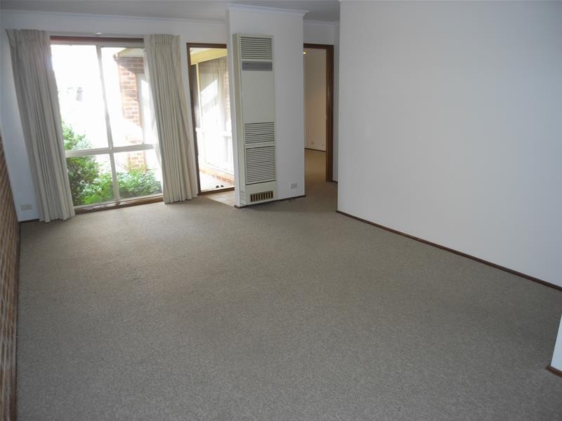 49 Collicott Circuit, Macquarie ACT 2614