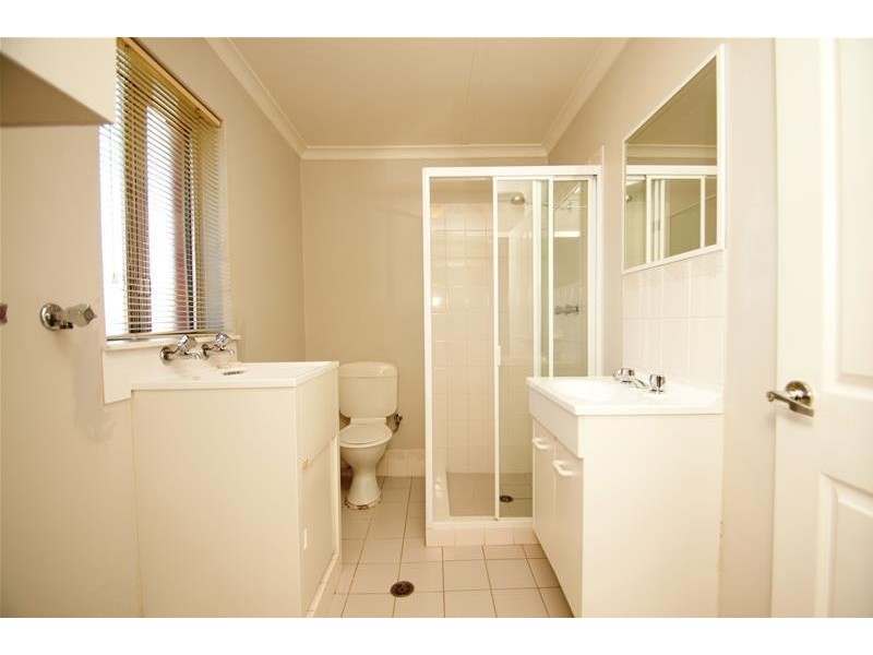 7/20 Trinculo Place, Queanbeyan East NSW 2620