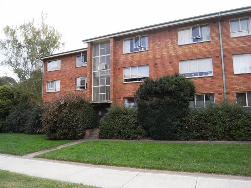 18/114 Blamey Crescent, Campbell ACT 2612