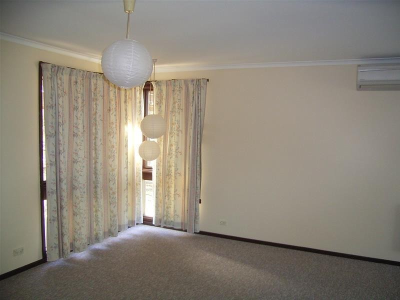 41 Fellows Street, Latham ACT 2615