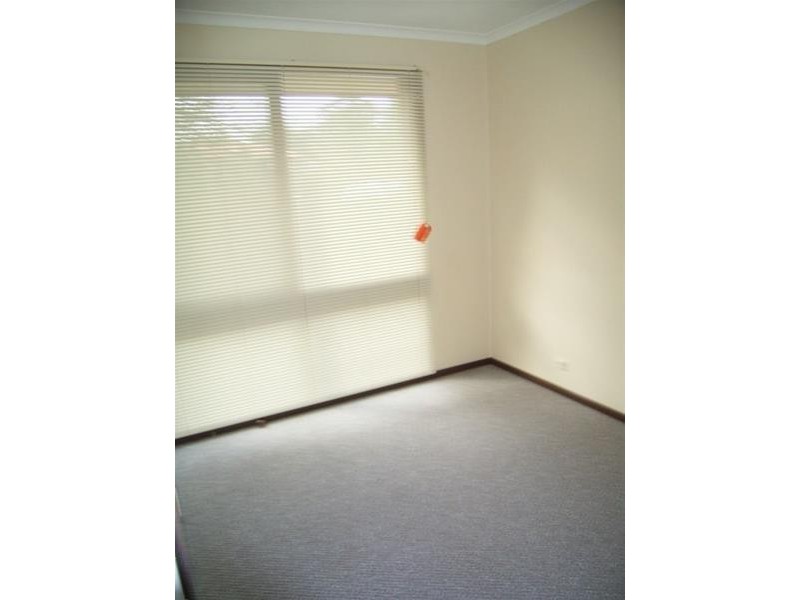 41 Fellows Street, Latham ACT 2615