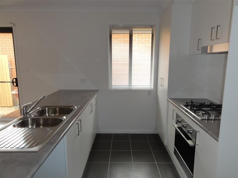 30 Hilda Kincaid Crescent, Macgregor ACT 2615