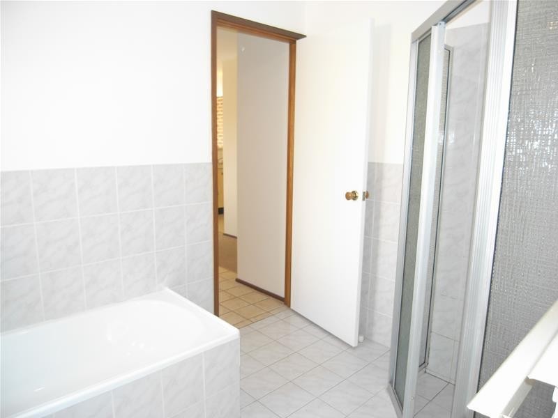 49 Collicott Circuit, Macquarie ACT 2614