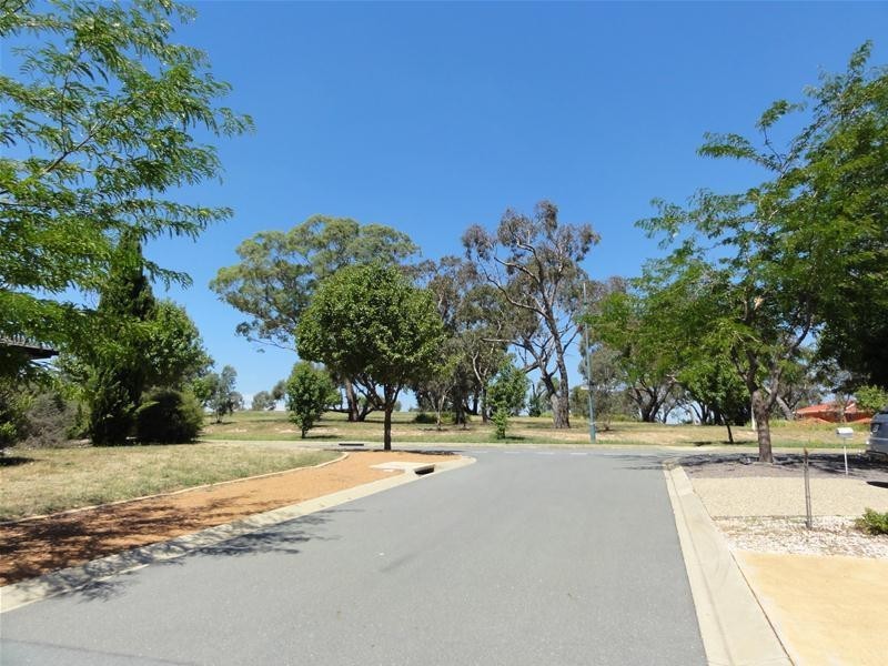 5 Yantara Street, Amaroo ACT 2914