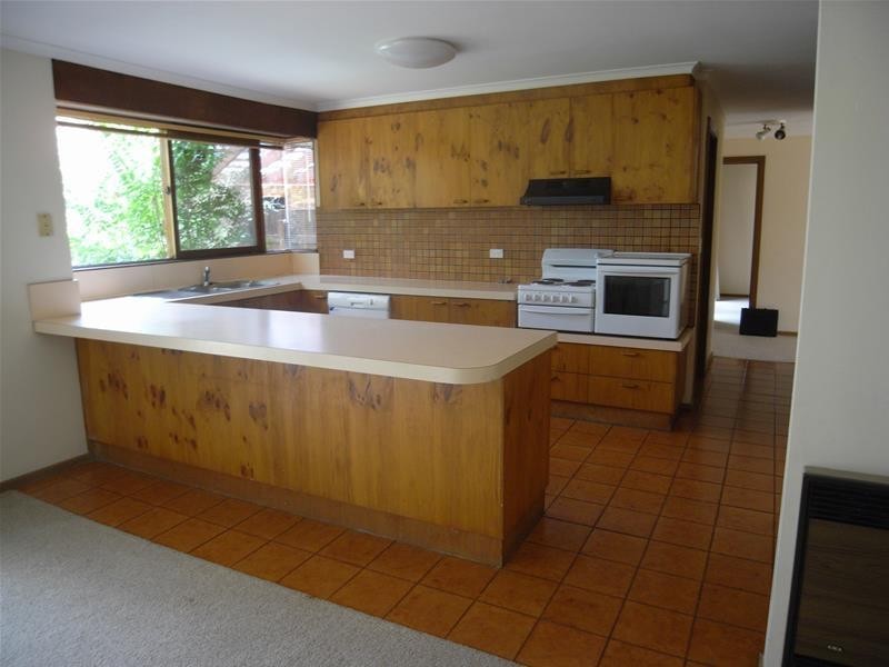 9 Wallen Place, Mckellar ACT 2617