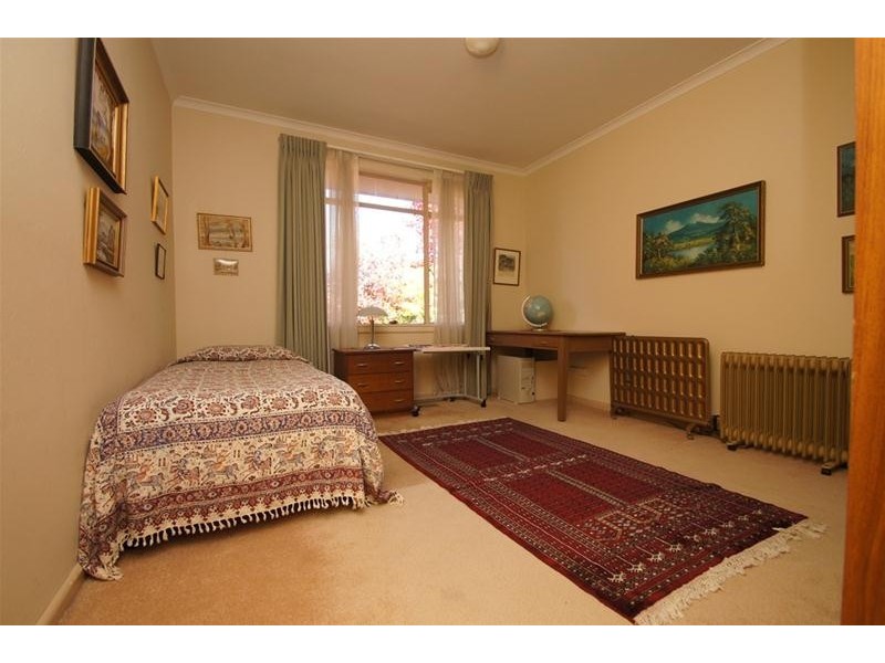 22 Quiros Street, Red Hill ACT 2603