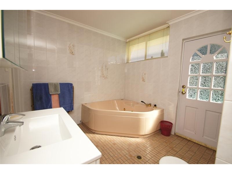 22 Quiros Street, Red Hill ACT 2603