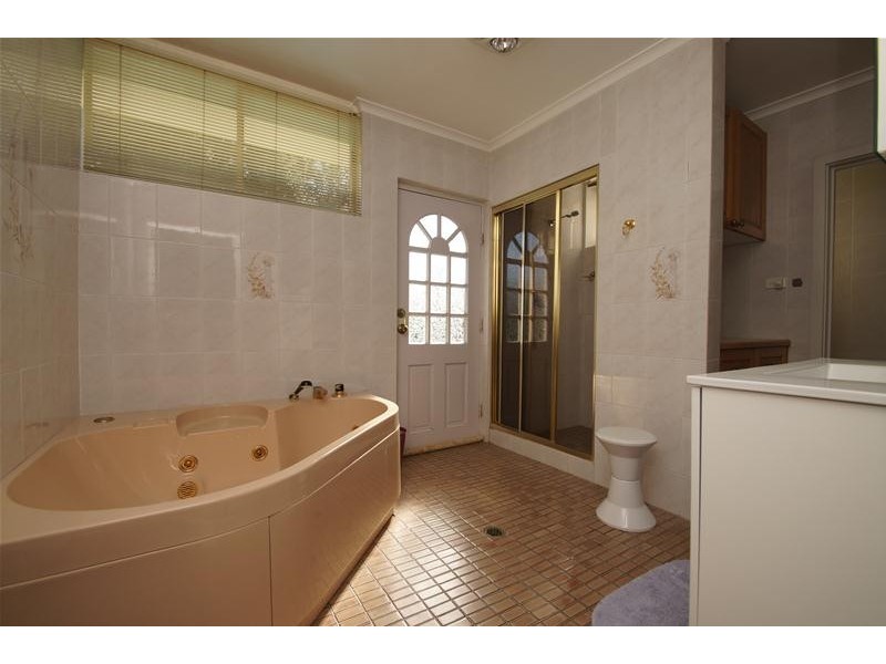 22 Quiros Street, Red Hill ACT 2603